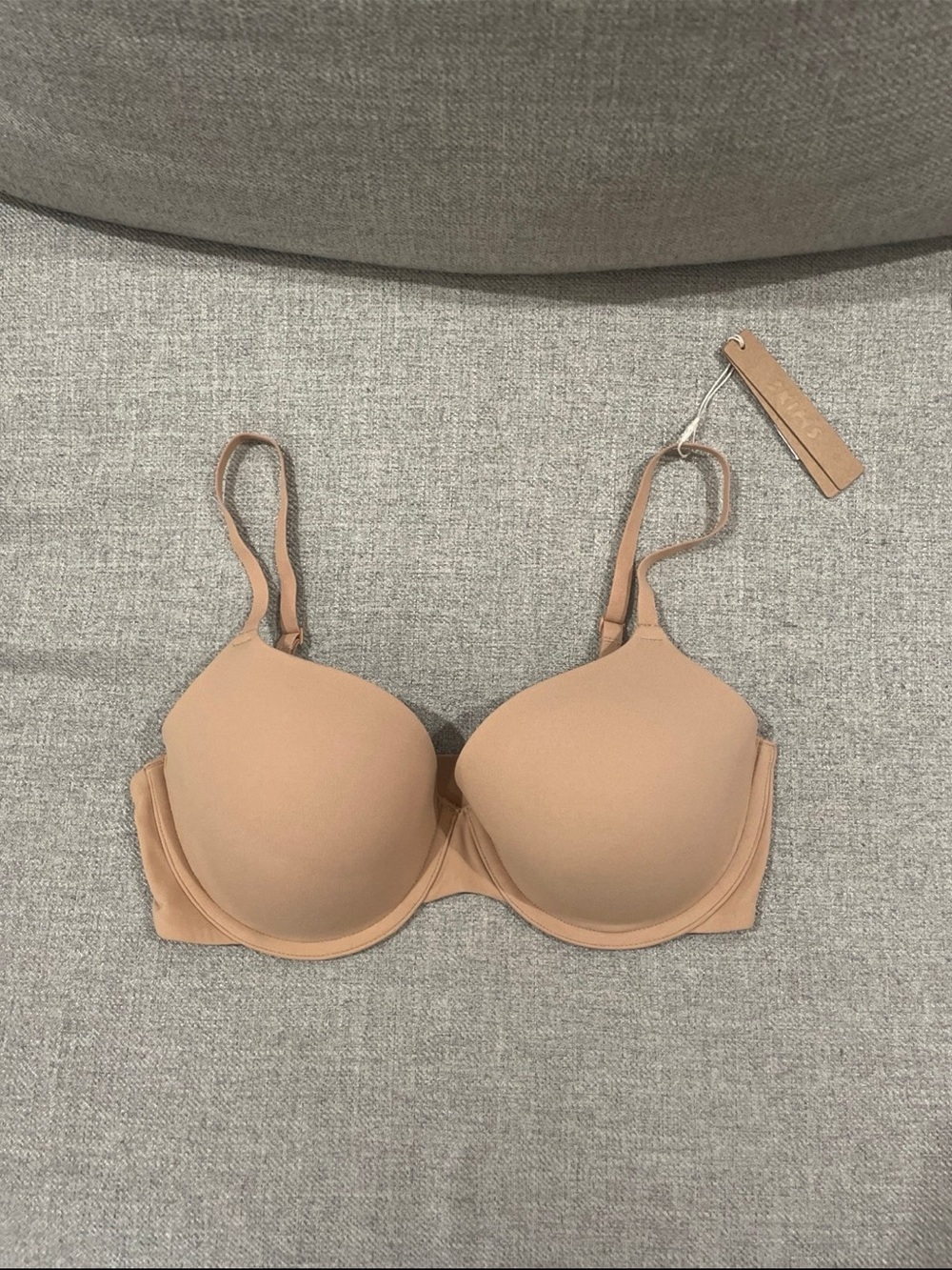 Skims fits everybody T-shirt bra NWT